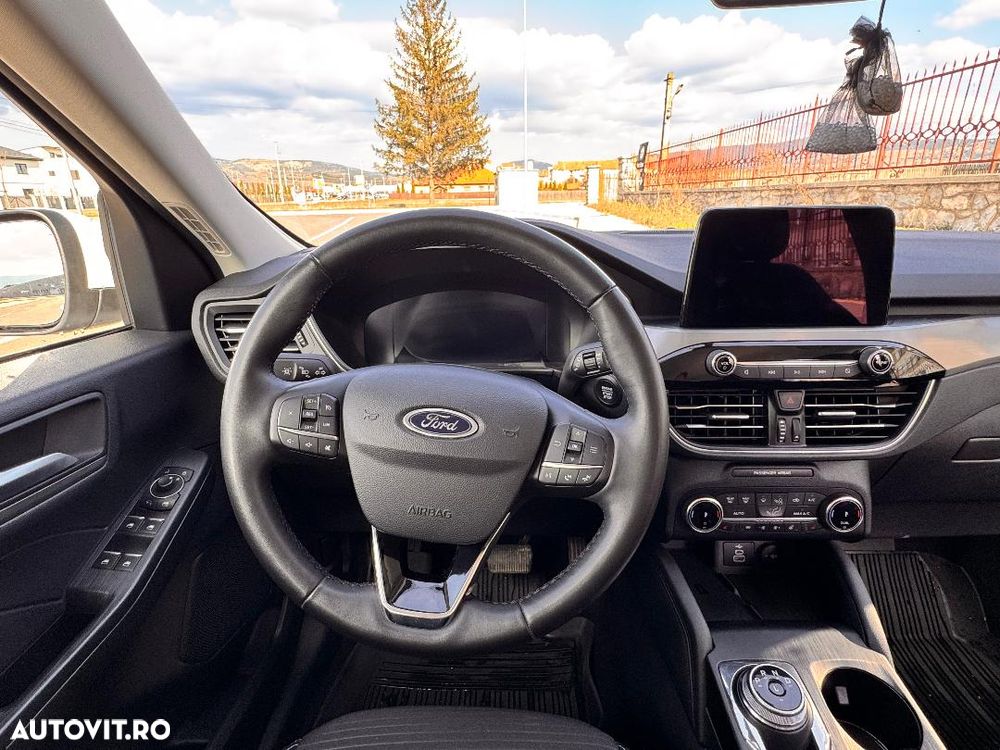 Ford Kuga 2.5 Duratec FHEV AWD Trend - 6