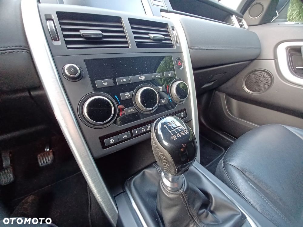 Land Rover Discovery Sport - 18