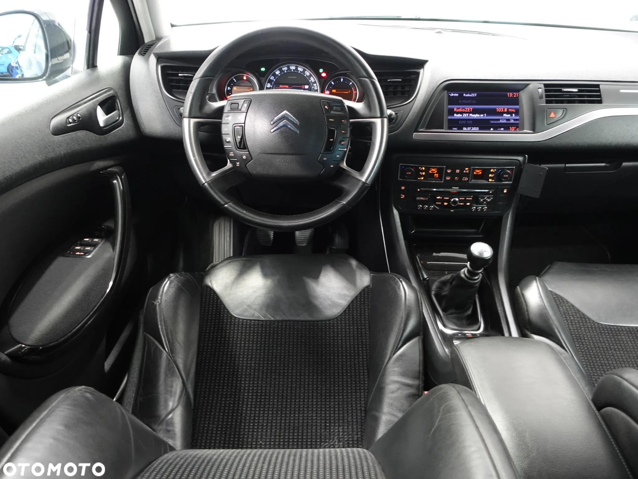 Citroën C5 Tourer HDi 165 FAP Exclusive - 32