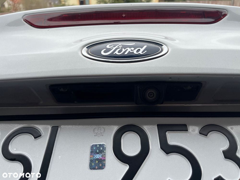 Ford Focus ver-2-0-trend - 14