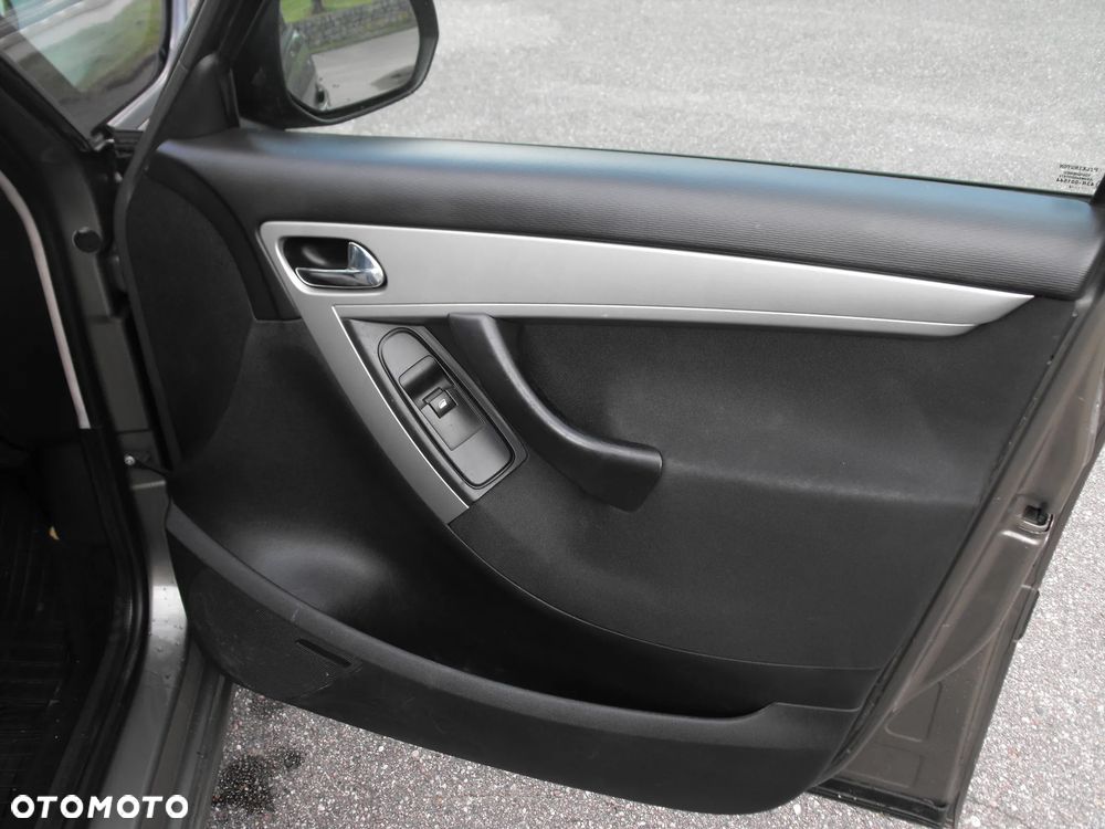 Citroën C4 Picasso - 17