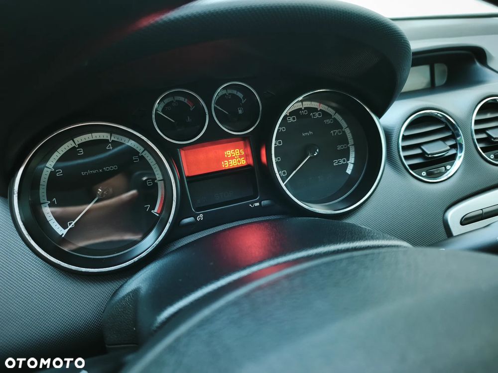 Peugeot 308 120 VTi Premium - 6