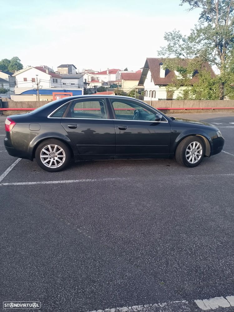 Audi A4 1.9 TDI - 9