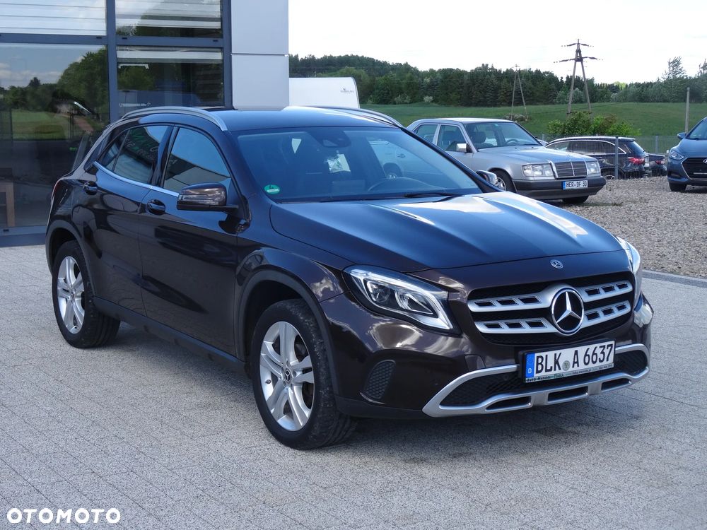 Mercedes-Benz GLA 200 d 4Matic 7G-DCT UrbanStyle Edition - 1