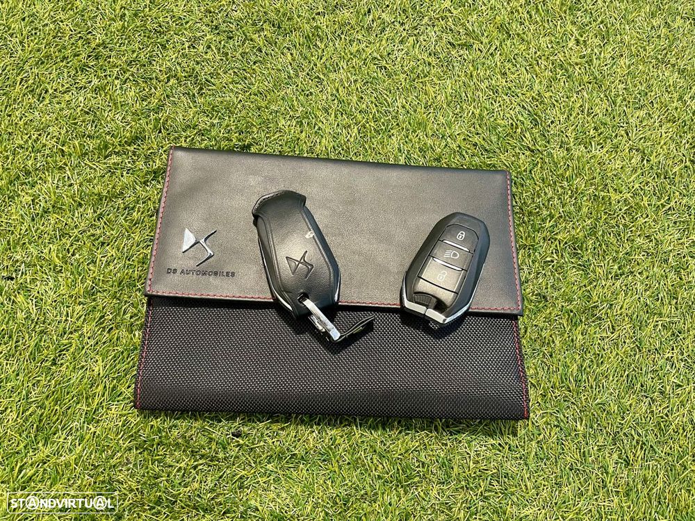 DS DS7 Crossback 1.5 BlueHDi Bastille EAT8 - 32