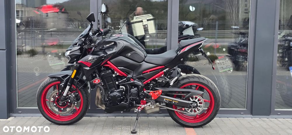 Kawasaki Z 900 - 24