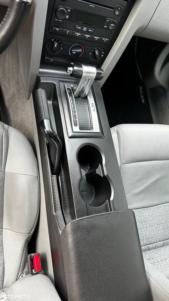 Ford Mustang 4.0 V6 - 15