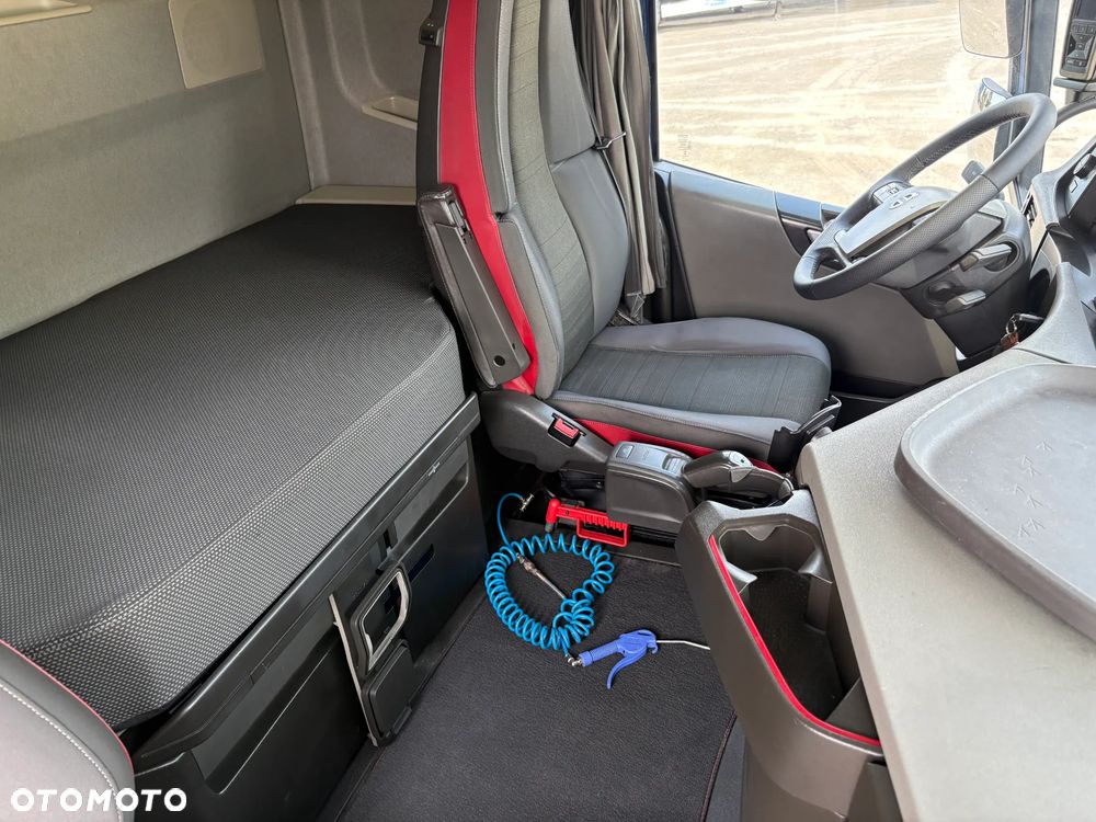 Volvo FH 500 6x2 BDF / 456 tyś km / rama do zabudowy - 25