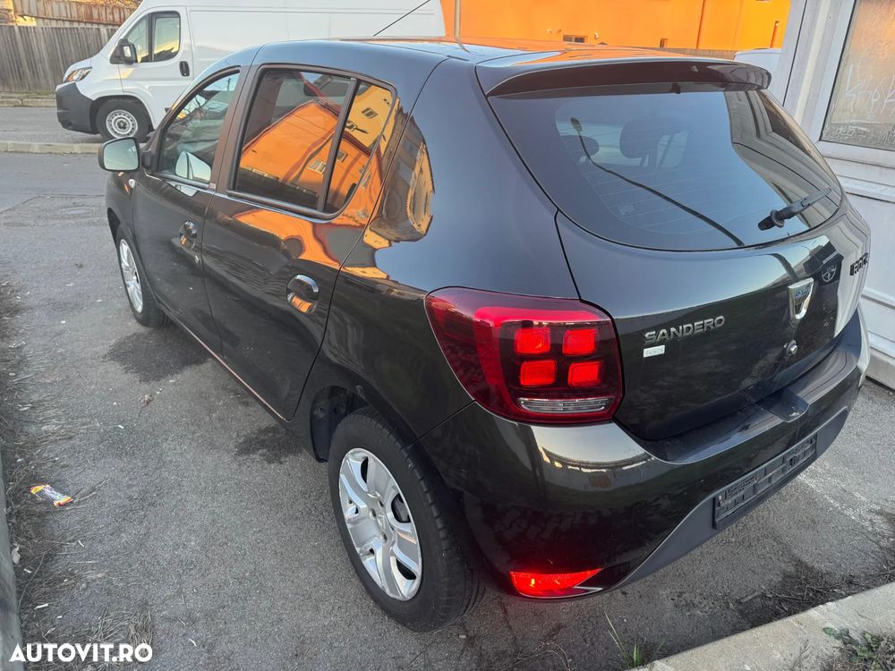Dacia Sandero - 25