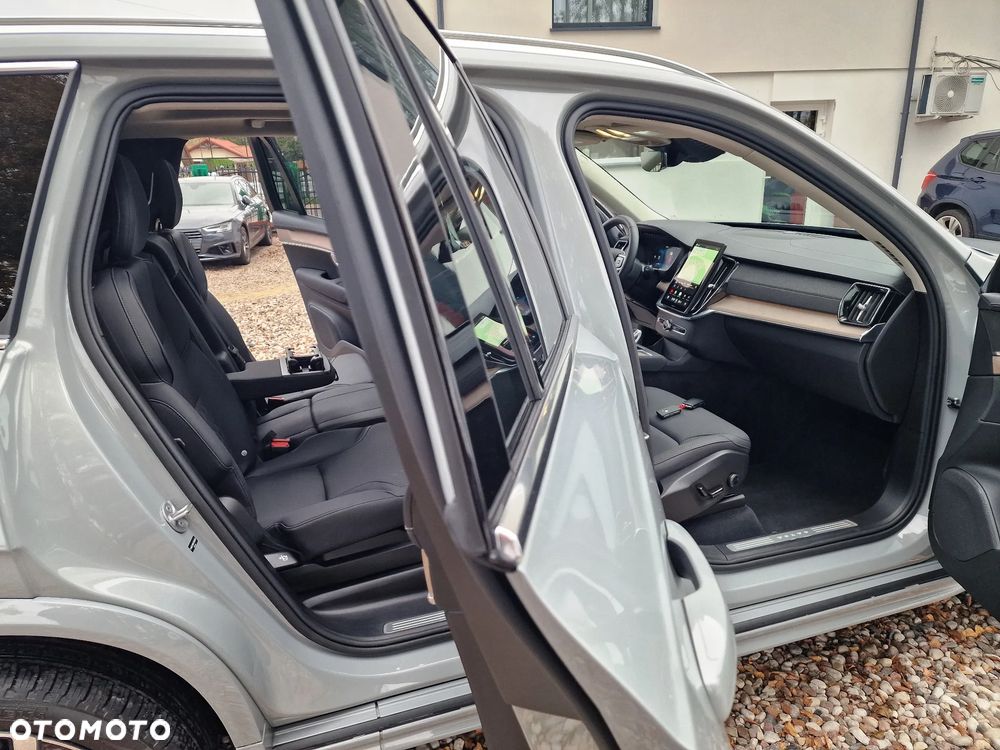 Volvo XC 90 - 17