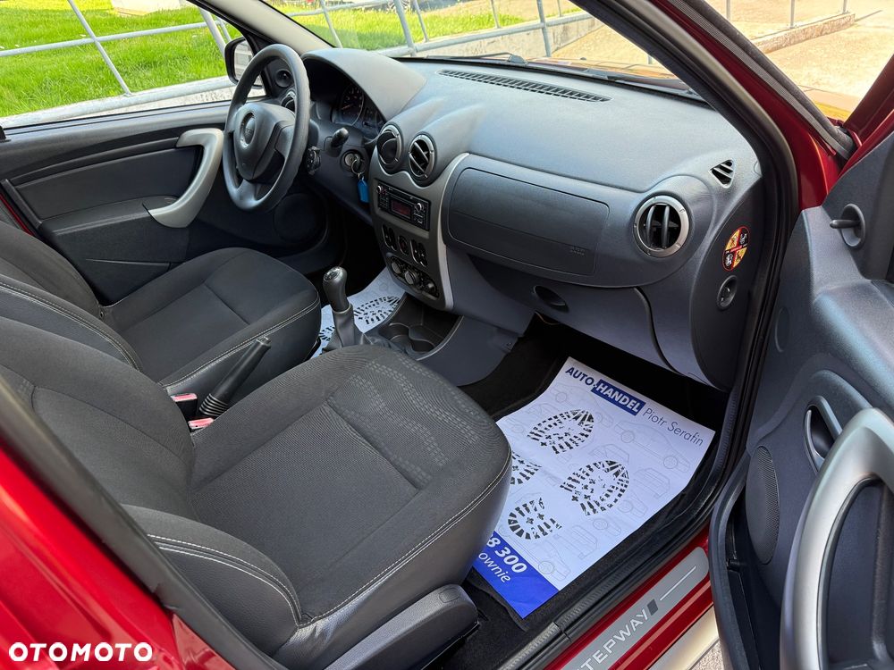 Dacia Sandero - 21