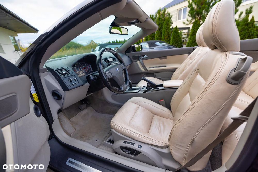 Volvo C70 - 4