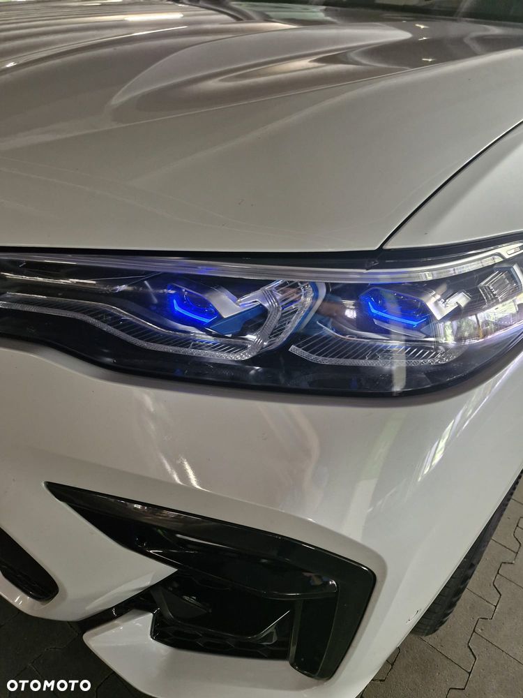 BMW X7 - 37