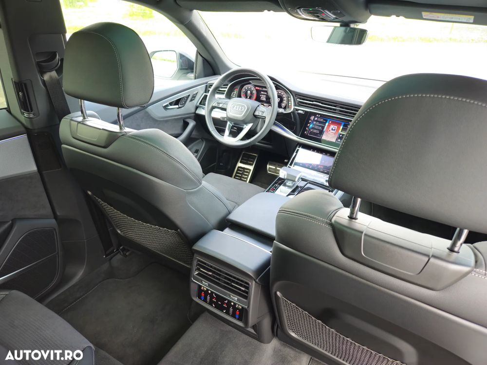 Audi Q8 55 TFSI quattro Tiptronic MHEV - 17