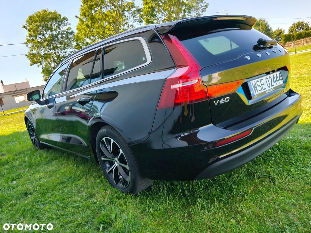 Volvo V60 D3 Momentum Pro - 9