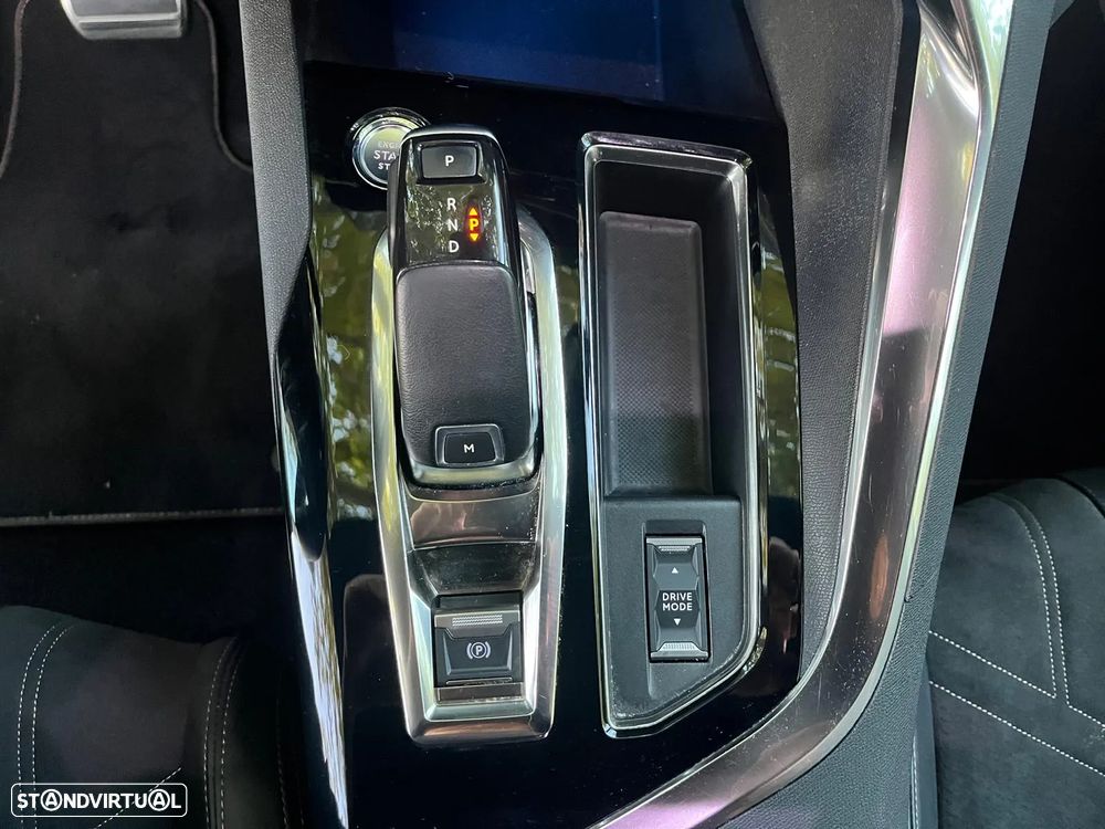 Peugeot 3008 1.5 BlueHDi GT Line Baixo Consumo EAT8 - 30