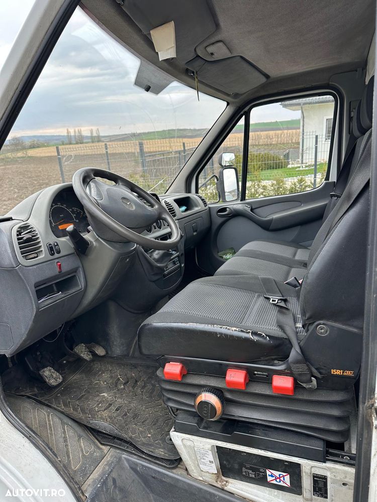 Mercedes-Benz Sprinter 616 - 7