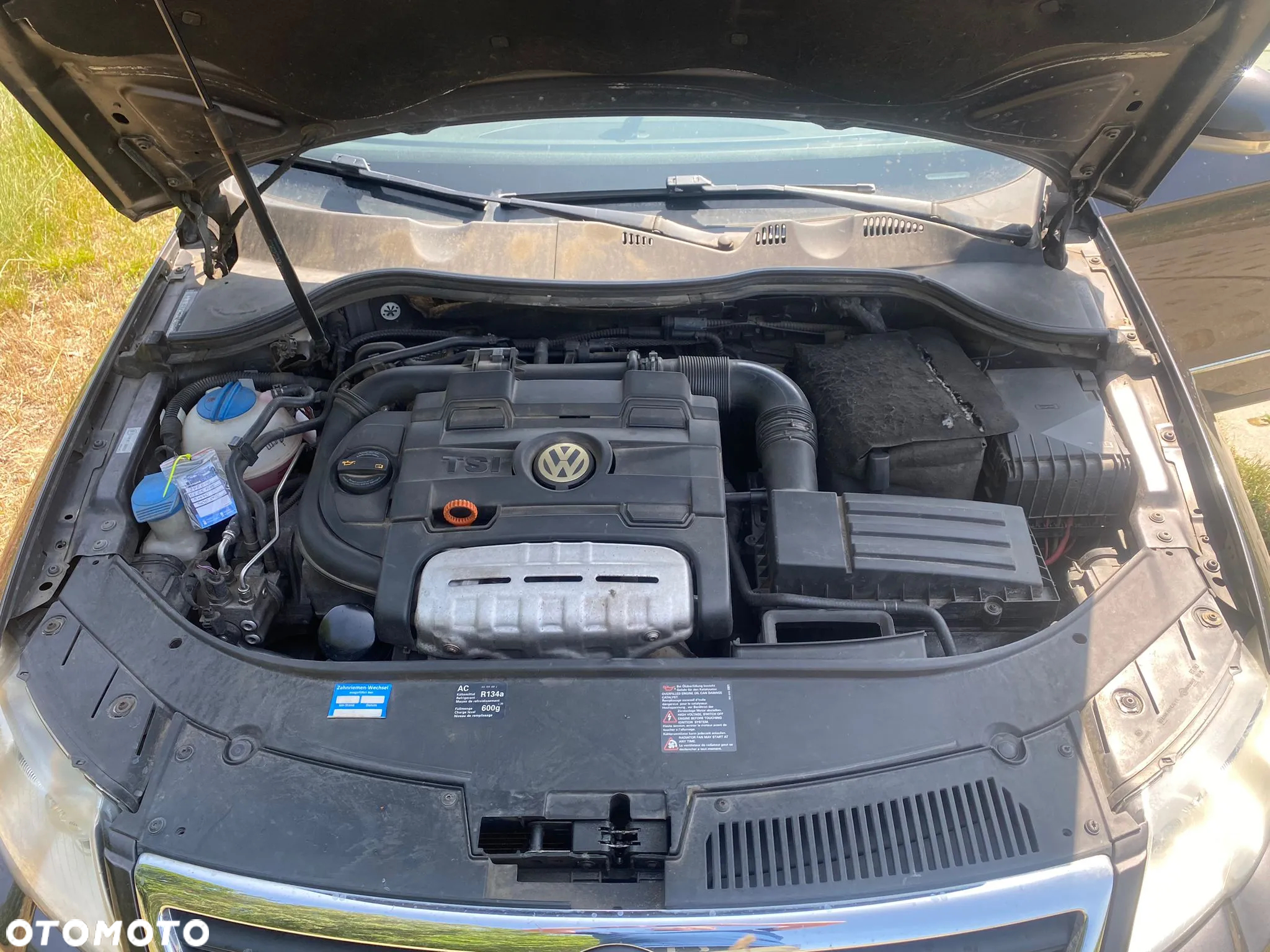 Volkswagen Passat - 14