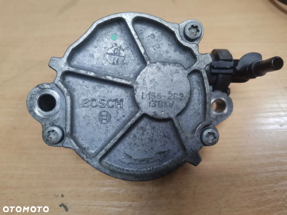 Pompa Vacuum Volvo S40 V50 C30 C70 1.6 D 109 KM - 3