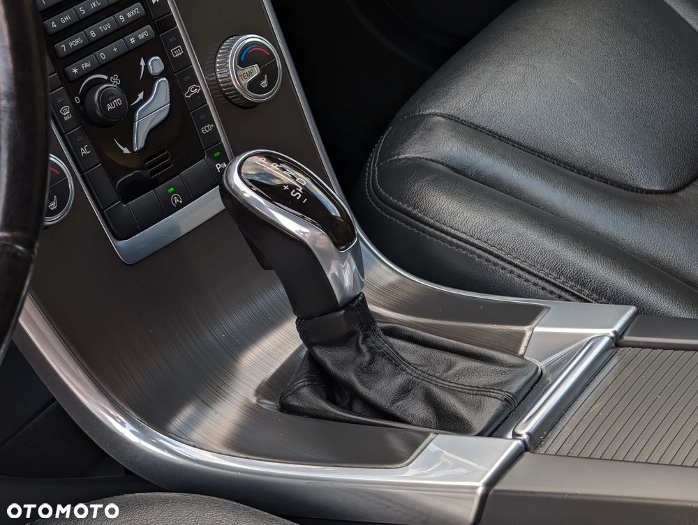 Volvo XC 60 D4 Drive-E Summum - 29