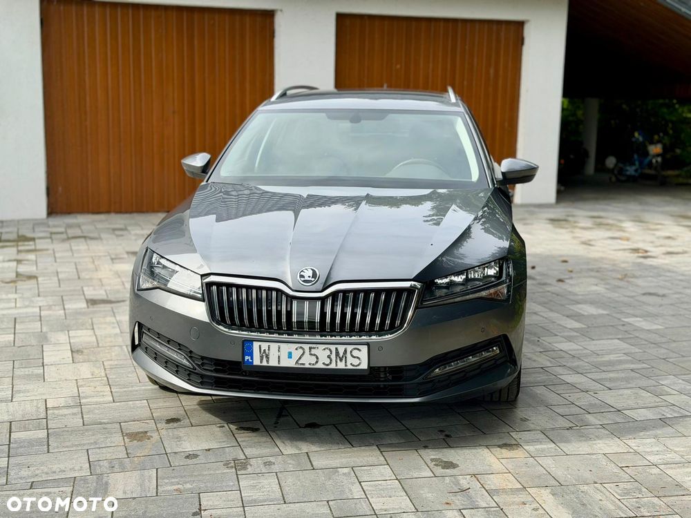 Skoda Superb 2.0 TDI SCR Ambition DSG - 11