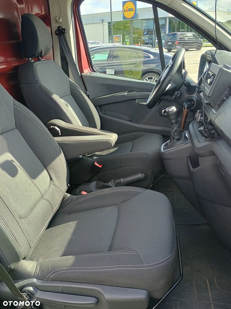 Renault TRAFIC - 8