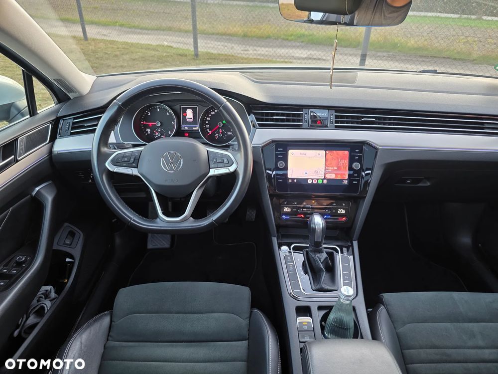 Volkswagen Passat 2.0 TDI SCR Style DSG - 26