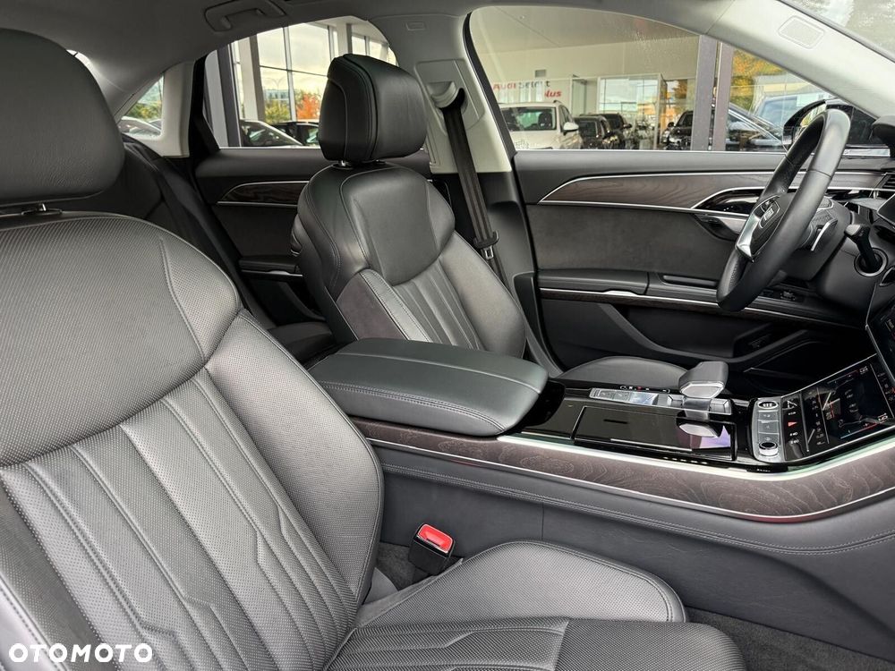 Audi A8 - 25