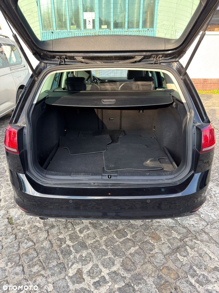 Volkswagen Golf - 26