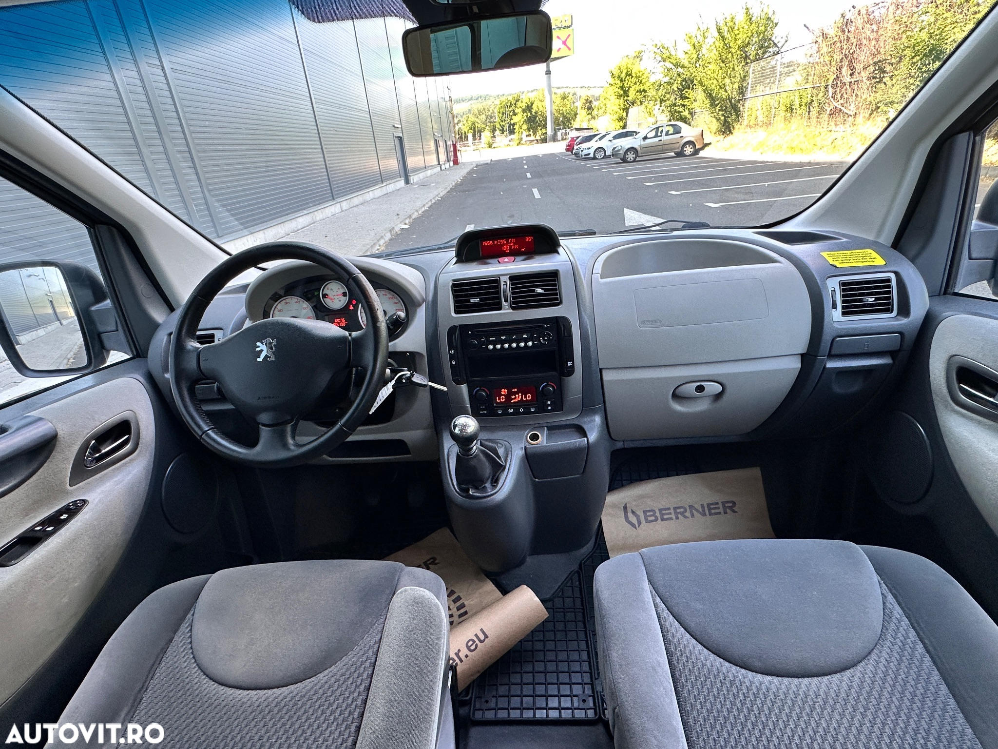 Peugeot Expert - 5