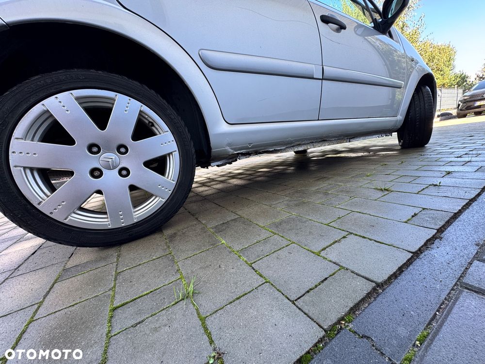 Citroen C3 2008 photo 4
