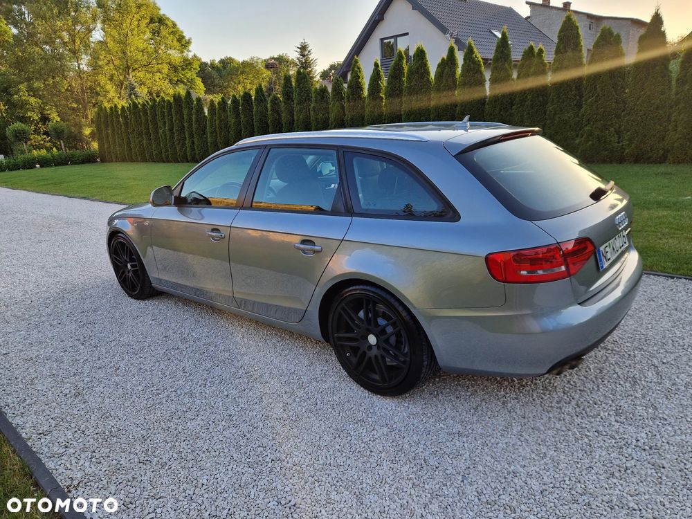 Audi A4 Avant 2.0 TDI DPF Ambiente - 9
