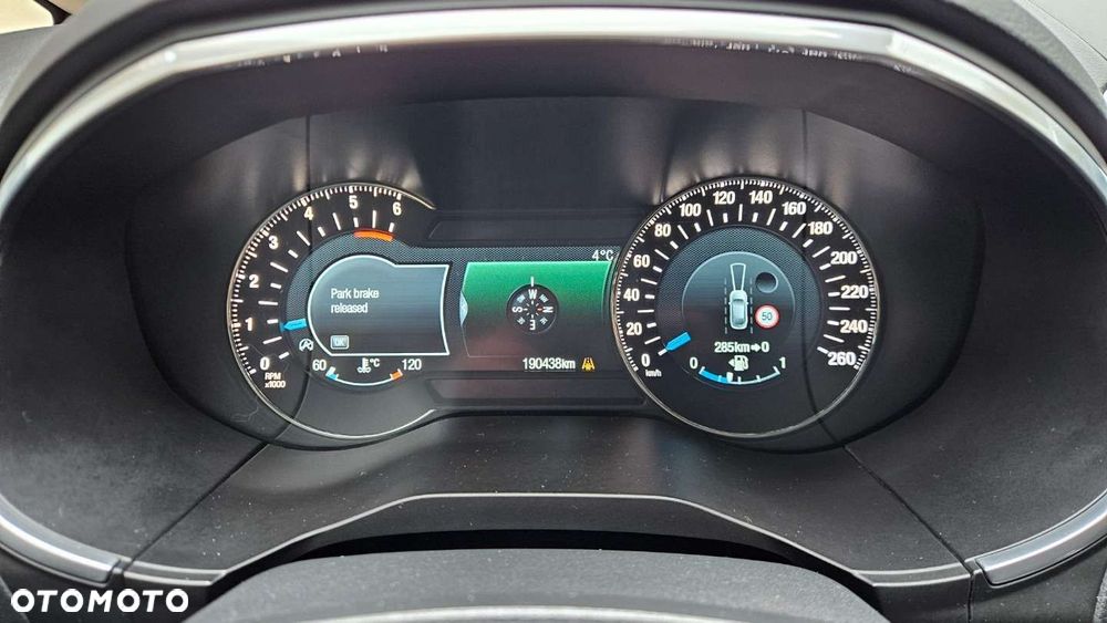 Ford S-Max 2.0 TDCi Titanium - 30