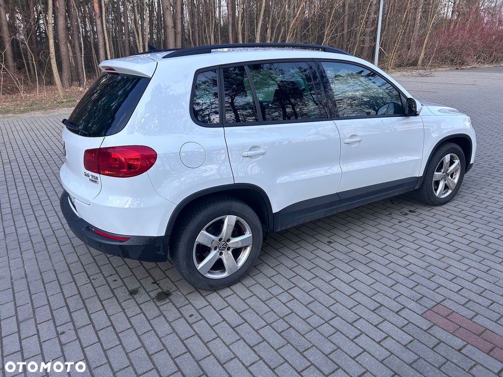 Volkswagen Tiguan 2.0 TDI DPF BlueMotion Technology Exclusive - 8