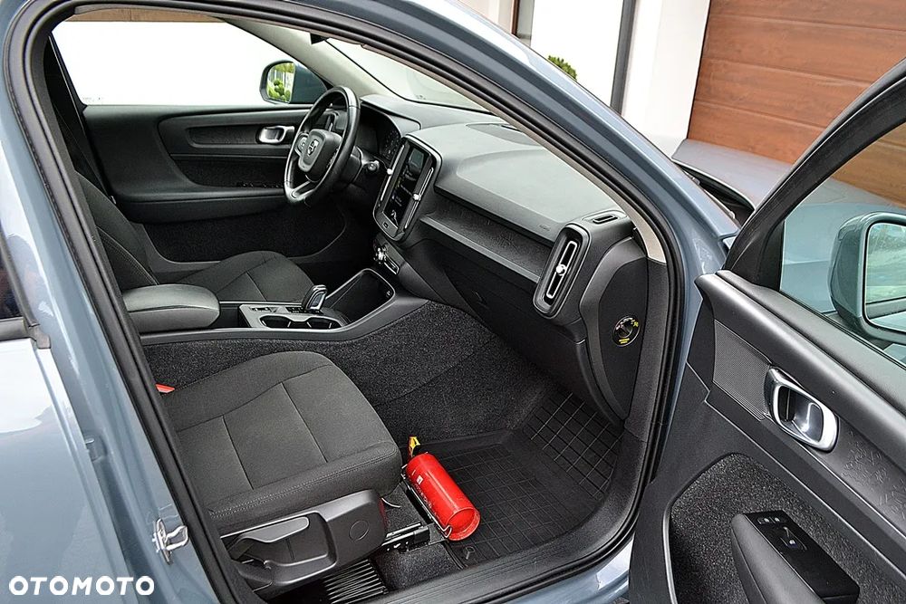 Volvo XC 40 - 23