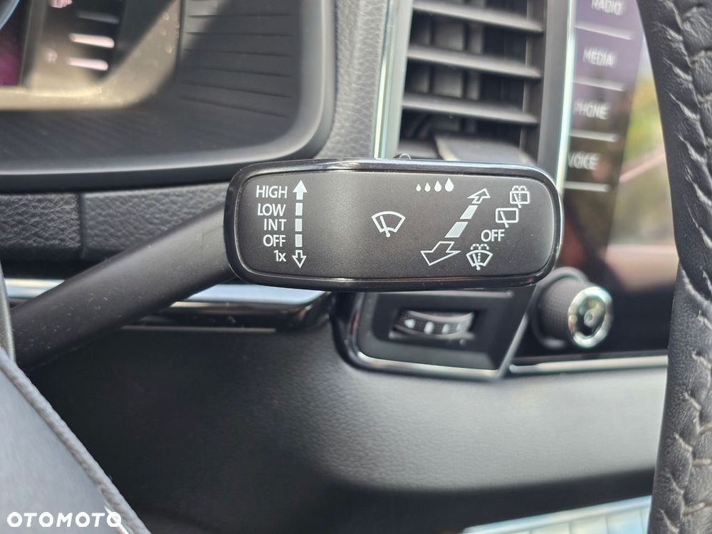 Skoda Karoq 1.5 TSI ACT Style DSG - 28