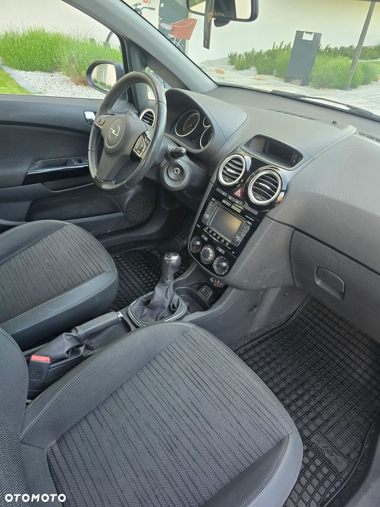 Opel Corsa 1.2 16V EcoFLEX Easytronic 150 Jahre - 9