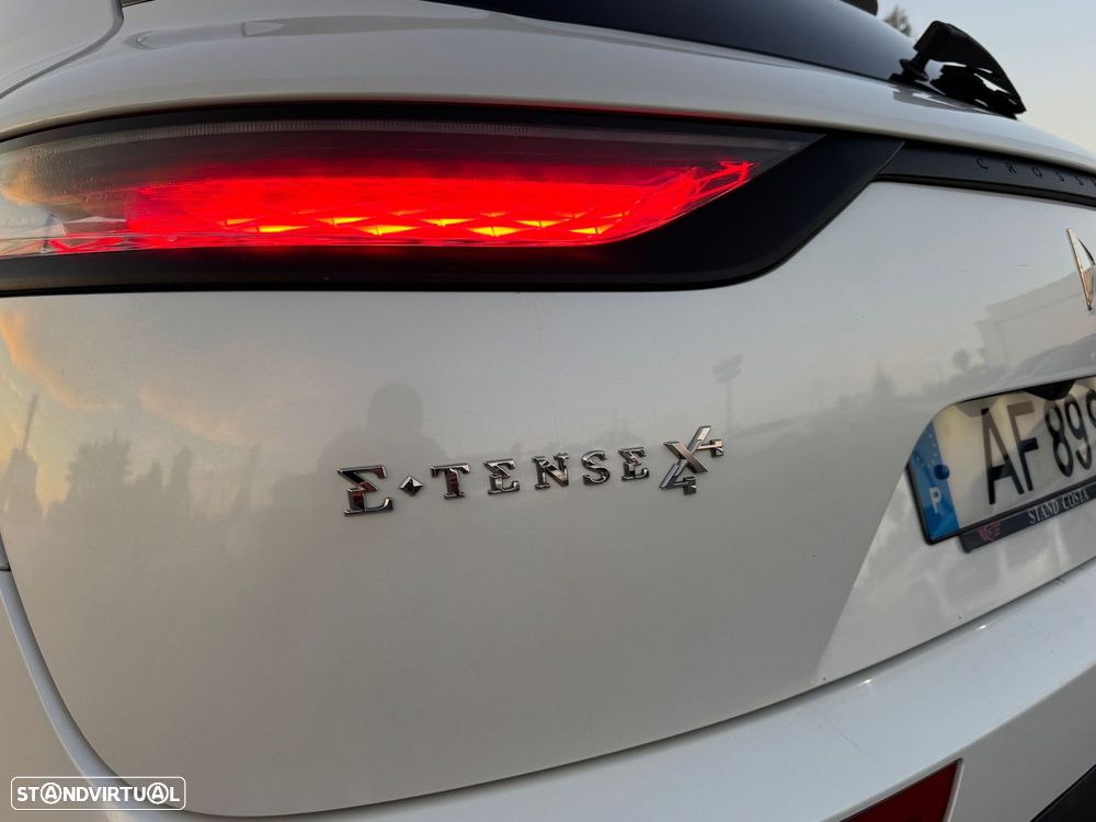DS DS7 Crossback E-Tense Performance Line+ EAT8 - 13