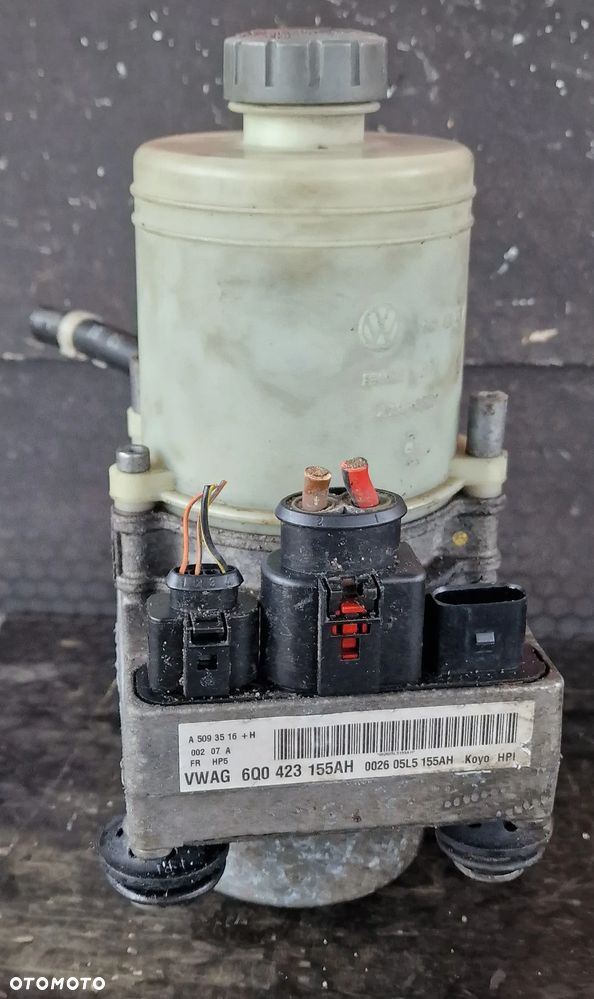 POMPA WSPOMAGANIA KOYO 6Q0423155AH SKODA FABIA II - 4