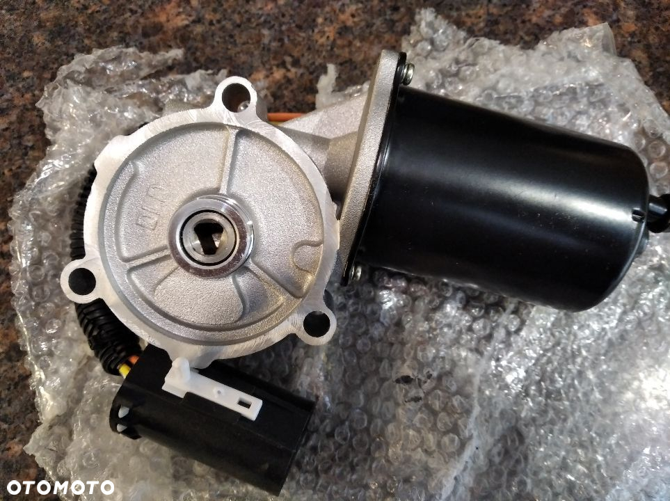 SILNIK silniczek reduktora napedow napedu nastawnik CADILLAC ESCALADE HUMMER H2 5.3 5.7 6.0 10397097 68089746AA 88984528 89059688 BENZYNA DIESEL 1999 2000 2001 2002 2003 2004 2005 2006 06 07 08 2009 - 3