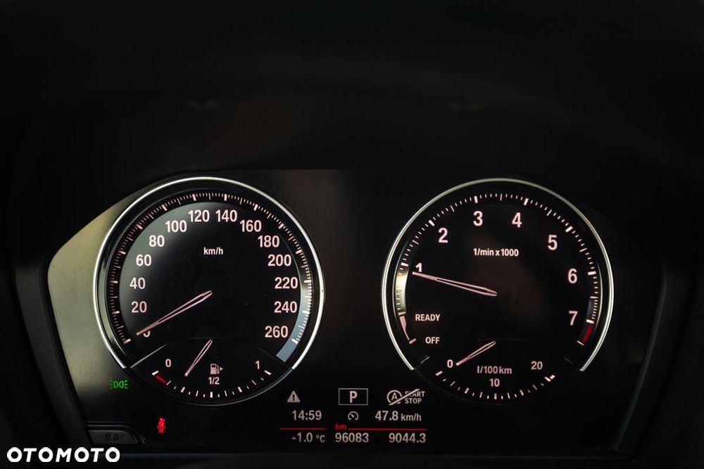 BMW Seria 1 118i Sport Line Shadow - 7