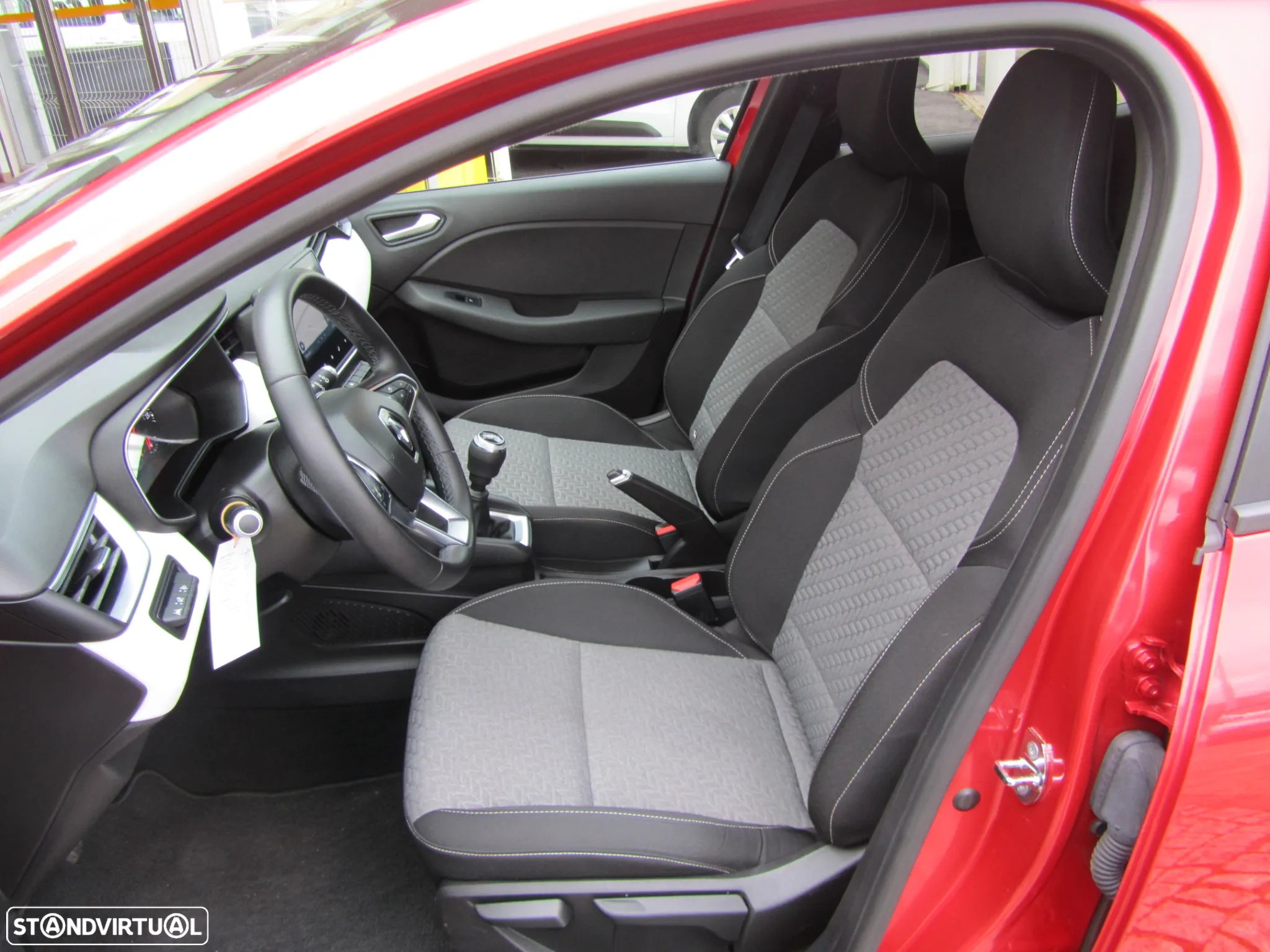 Renault Clio 1.0 TCe Limited - 4