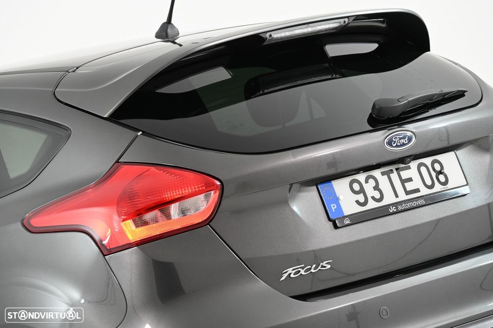 Ford Focus 1.0 EcoBoost ST-Line - 10