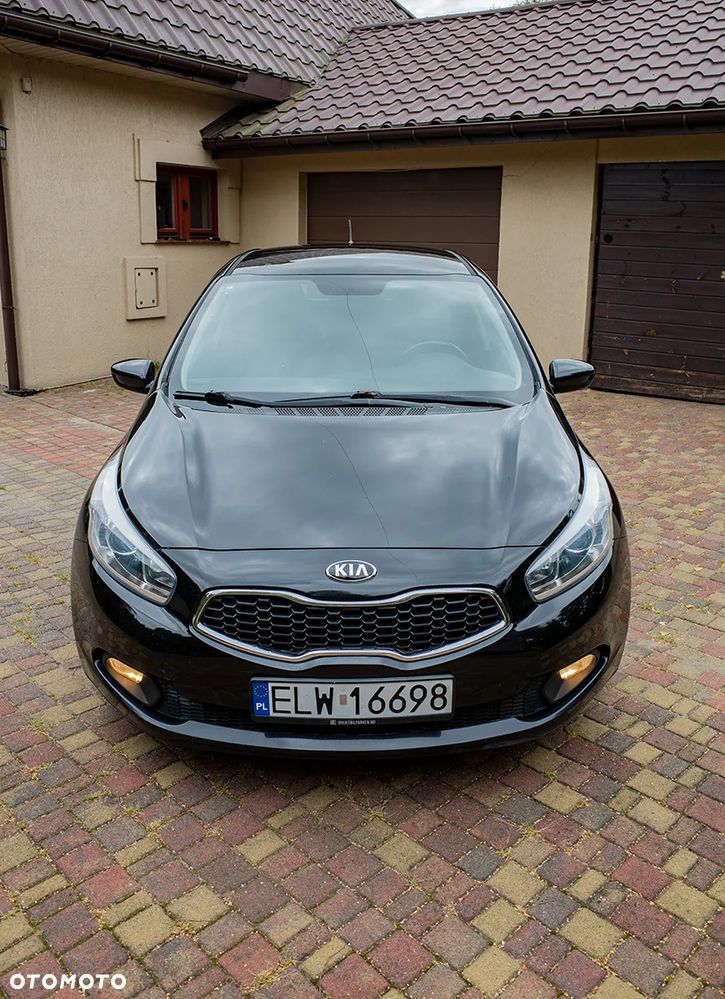 Kia Ceed - 9