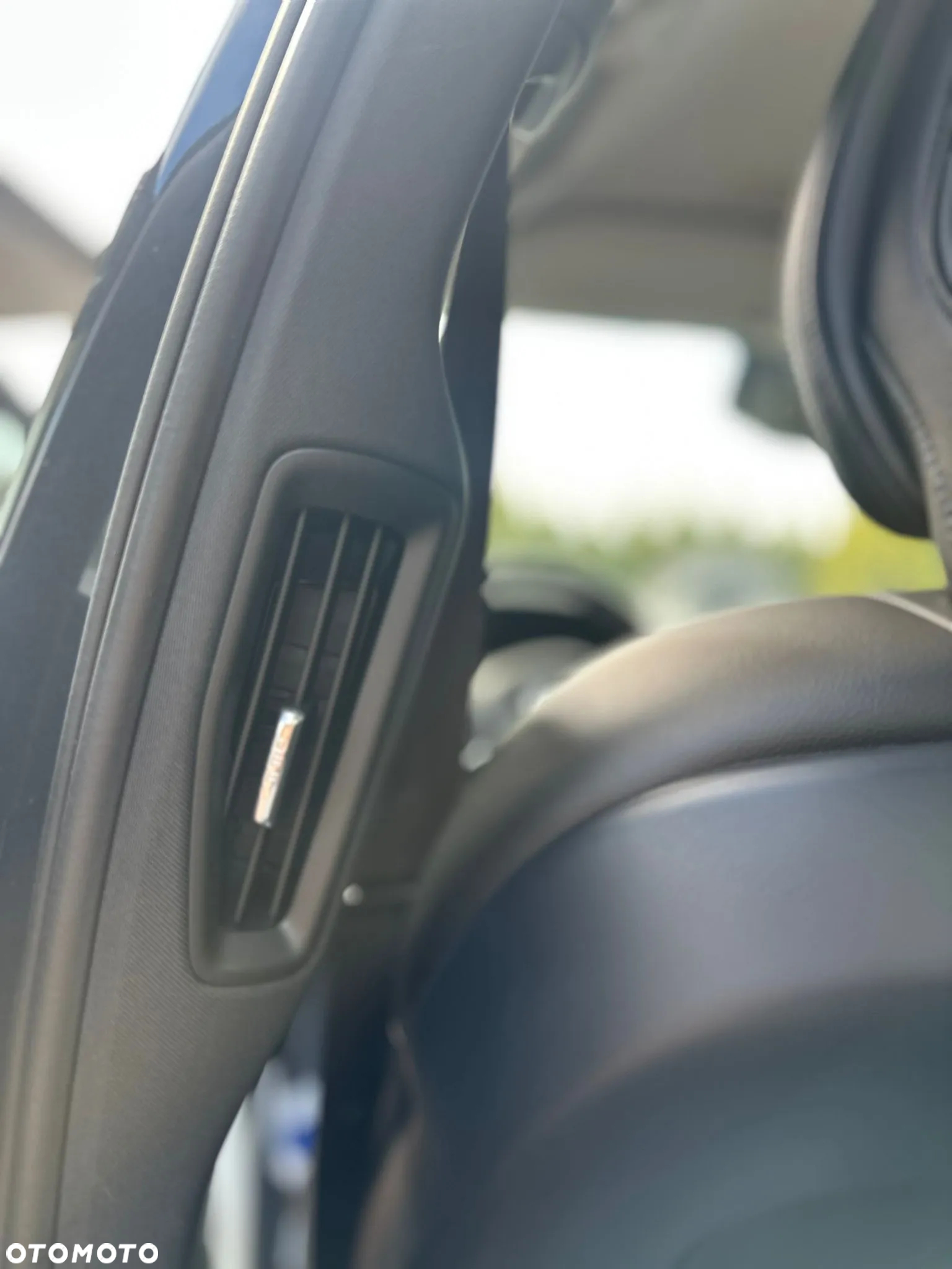 Volvo S60 T4 Drive-E Dynamic Edition (Momentum) - 11