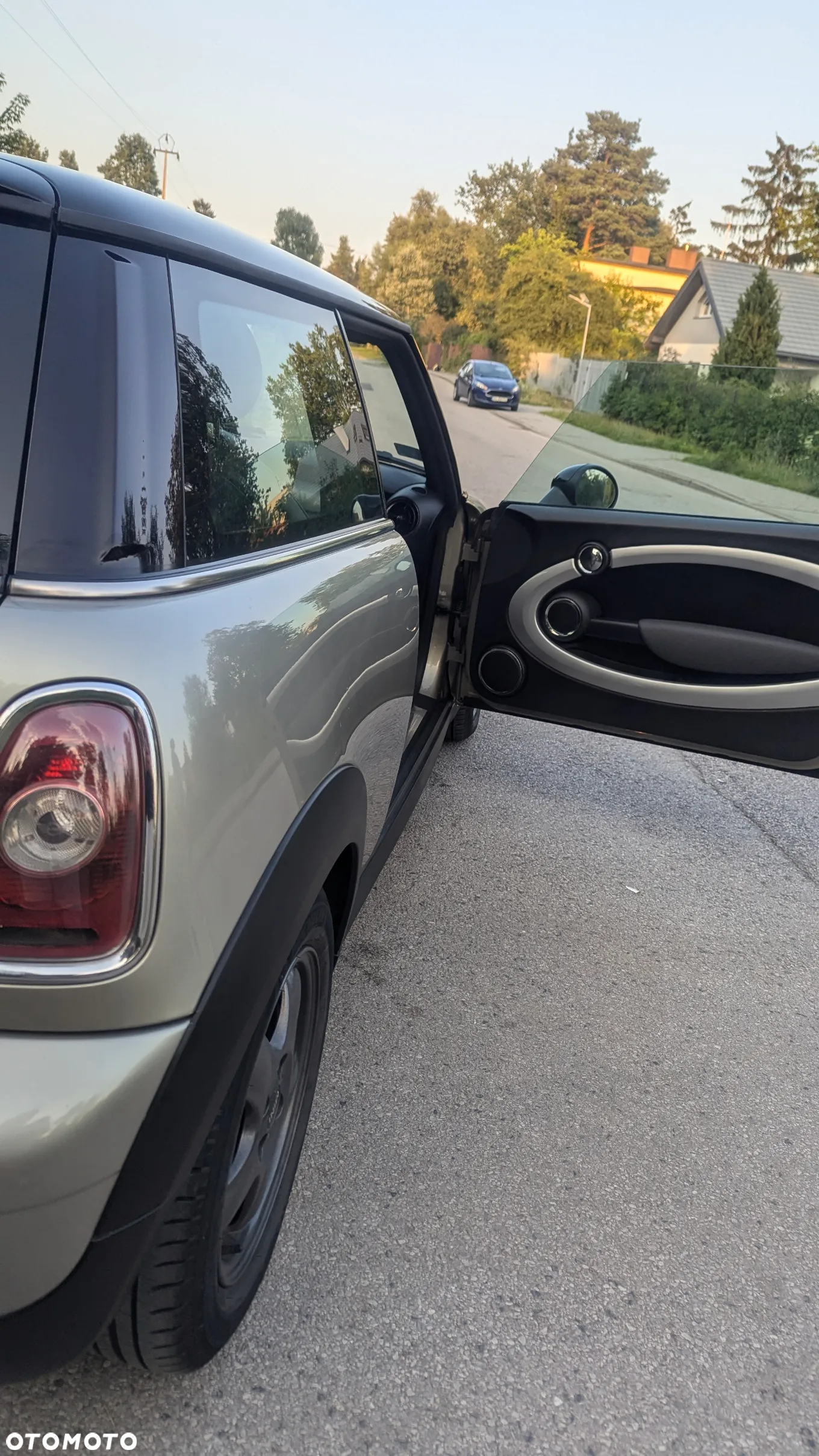 MINI Cooper Standard - 15