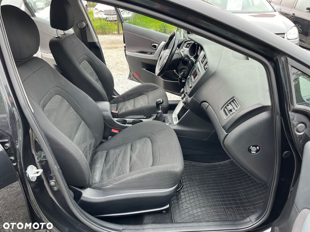 Kia Ceed 1.6 GDI M - 33
