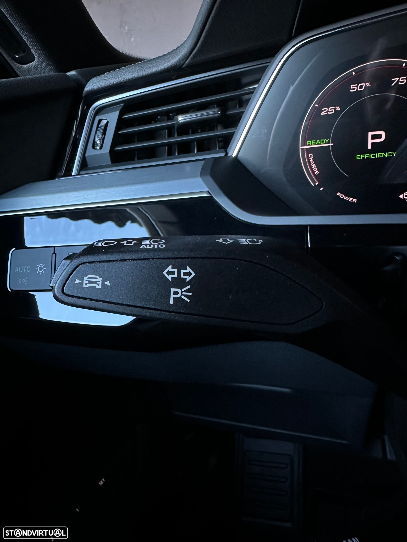 Audi Q8 e-Tron 50 quattro S line - 26