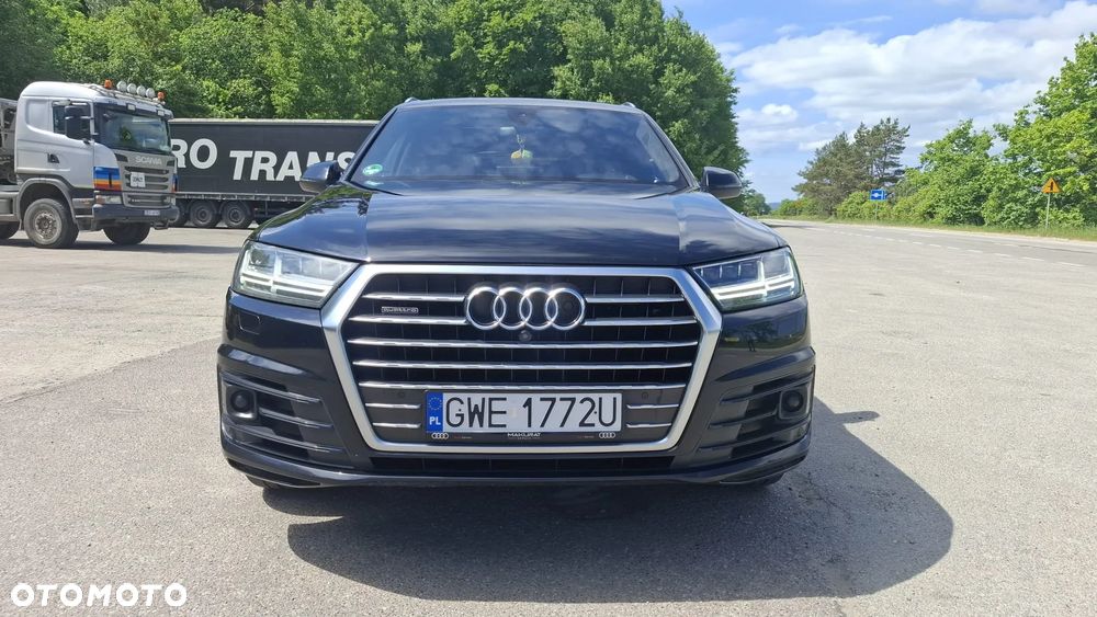 Audi Q7 - 3