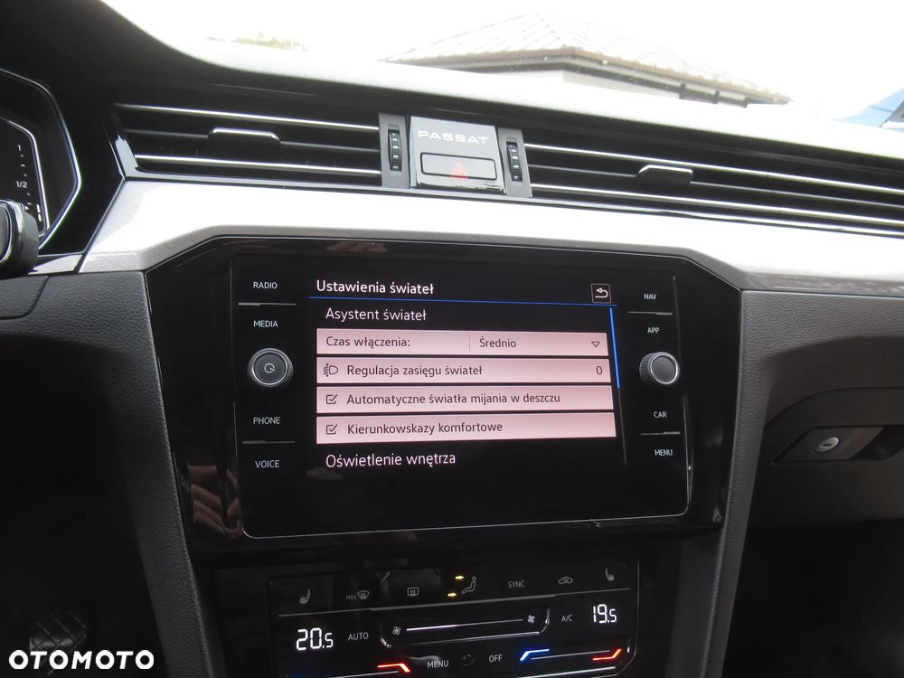 Volkswagen Passat 2.0 TDI EVO Business - 24